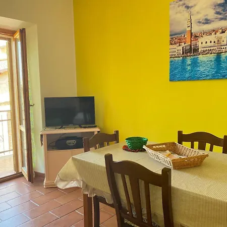 Apartman Orchidea Retreat - View Of Mountains & Vines San Demetrio ne' Vestini