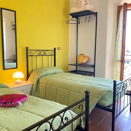 Apartman Orchidea Retreat - View Of Mountains & Vines San Demetrio ne' Vestini